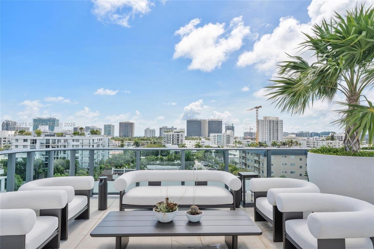 9901 W Bay Harbor Dr, Unit 402, Bay Harbor Islands, FL 33154 Photo