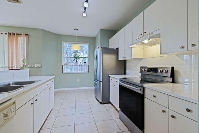 10806 SW 240th Ln, Homestead, FL 33032 Photo