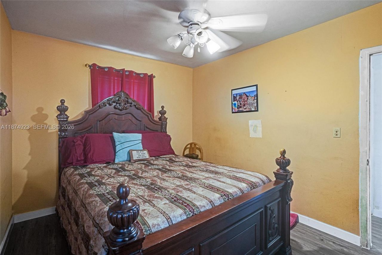 301 NW 190th Street, Miami Gardens, FL 33169 Photo