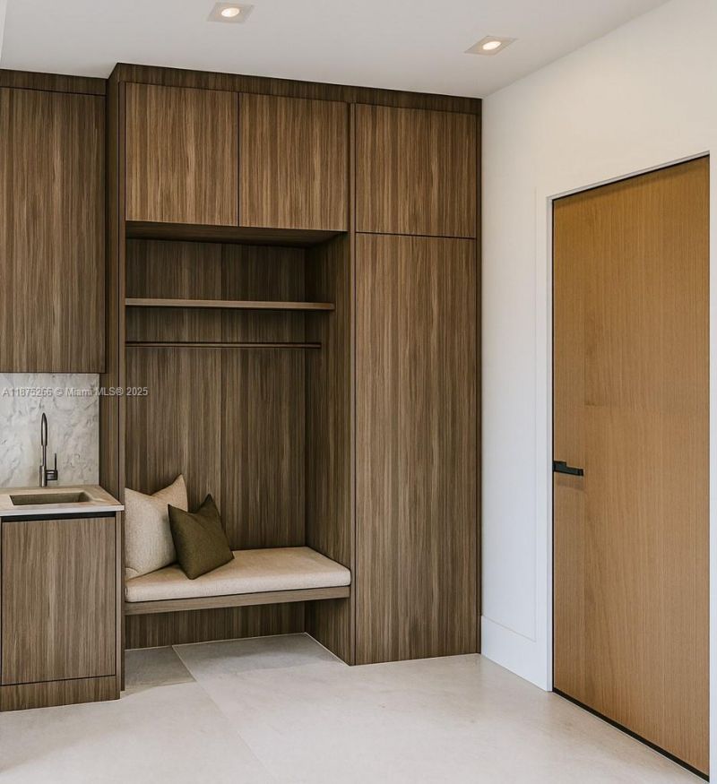 927 SW 7th St, Fort Lauderdale, FL 33315 Photo