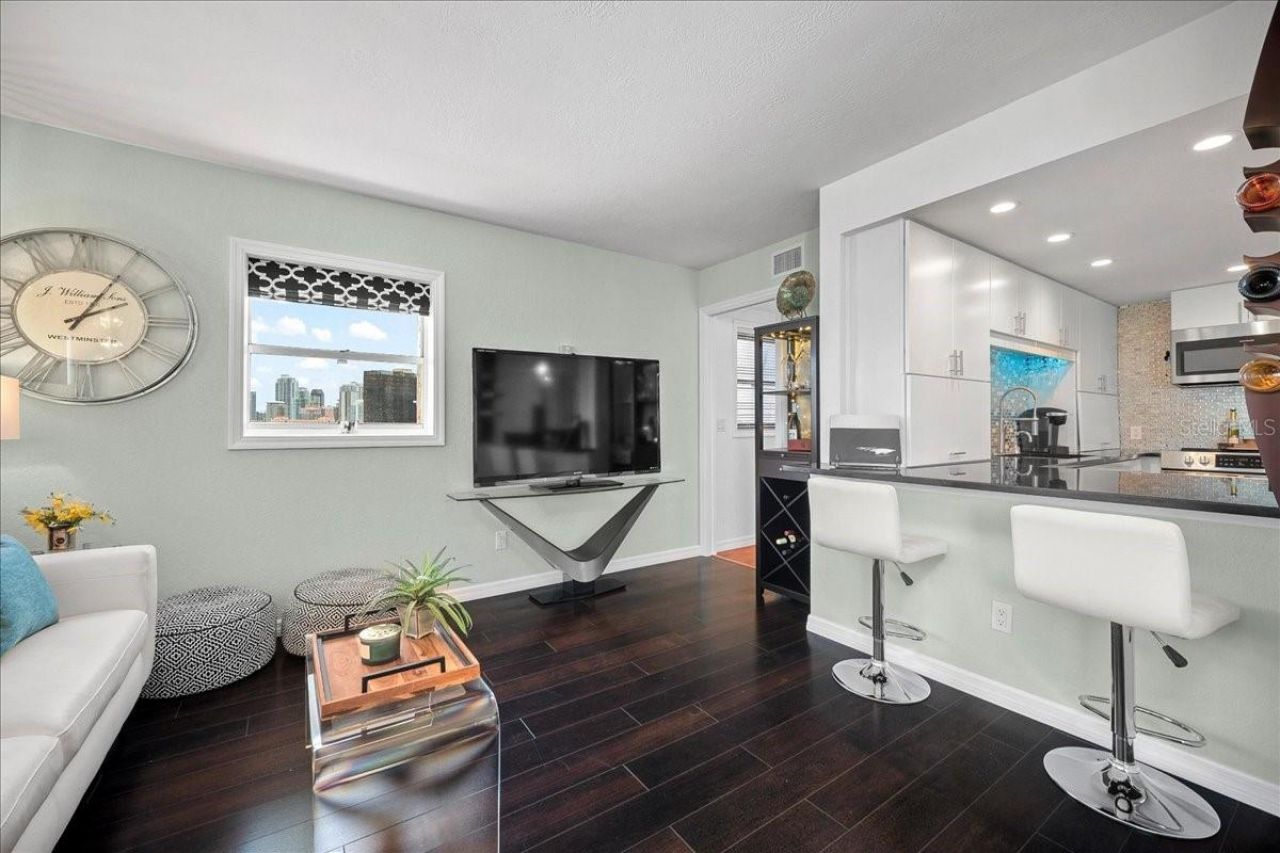 1120 N Shore Drive Ne, Unit 802, Saint Petersburg, FL 33701 Photo