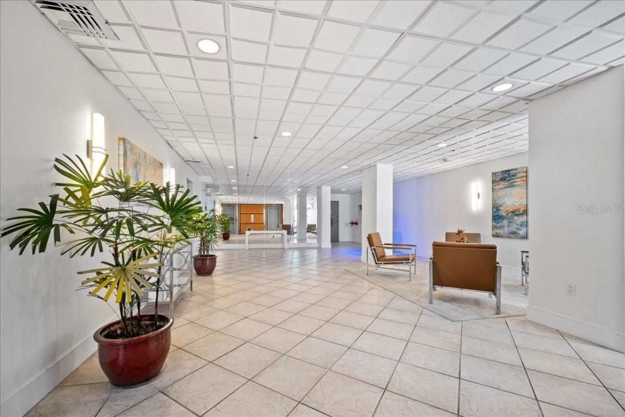 1120 N Shore Drive Ne, Unit 802, Saint Petersburg, FL 33701 Photo