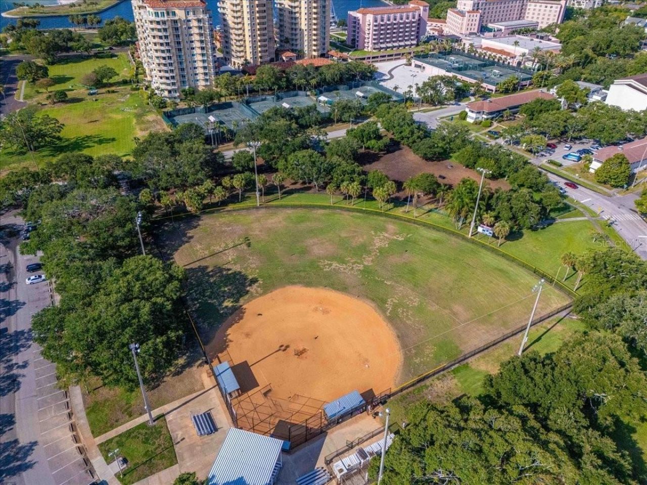 1120 N Shore Drive Ne, Unit 802, Saint Petersburg, FL 33701 Photo