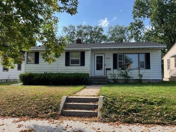 935 31st Avenue N, Saint Cloud, MN 56303