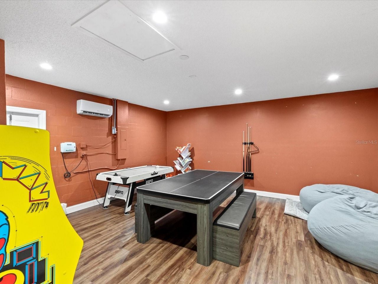 13734 76th Avenue, Seminole, FL 33776 Photo
