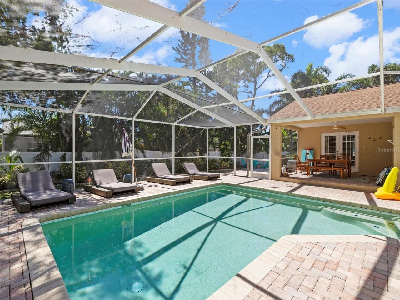 13734 76th Avenue, Seminole, FL 33776 Photo