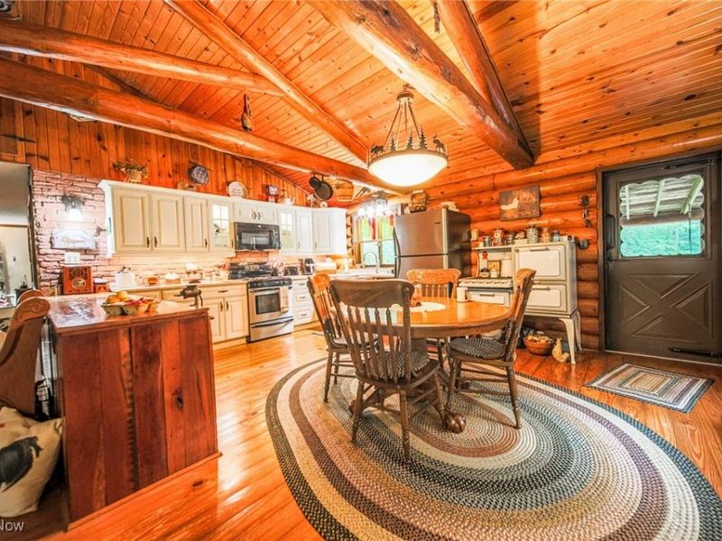 327 Township Road 350, Sullivan, OH 44880 Photo 15