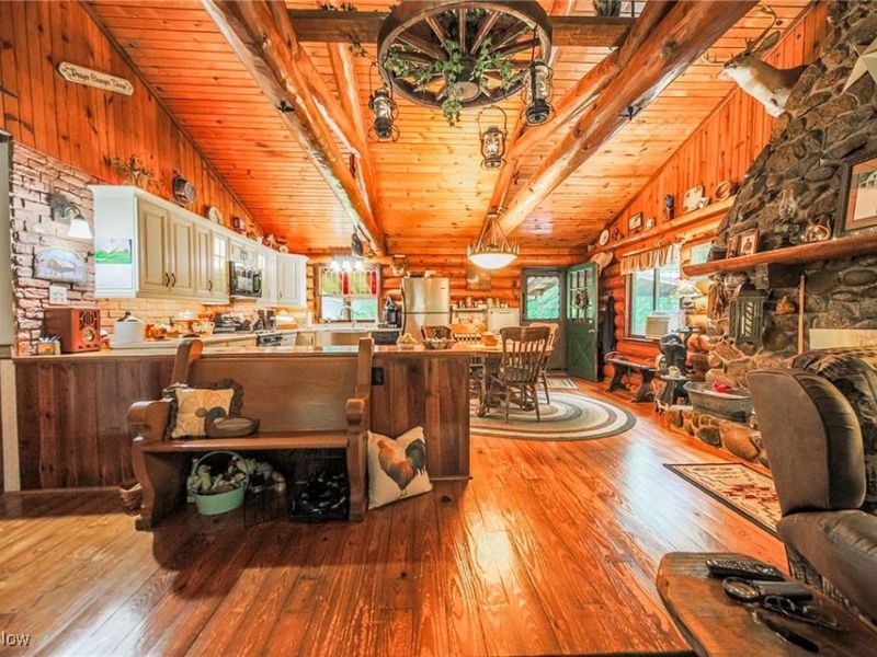 327 Township Road 350, Sullivan, OH 44880 Photo 19