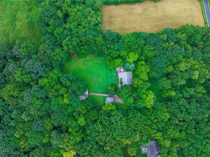 327 Township Road 350, Sullivan, OH 44880 Photo 2