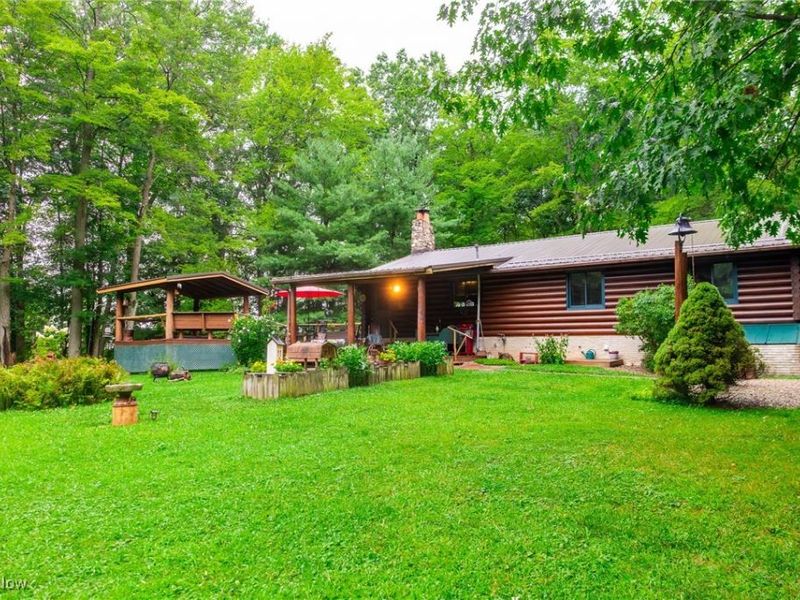 327 Township Road 350, Sullivan, OH 44880 Photo 4