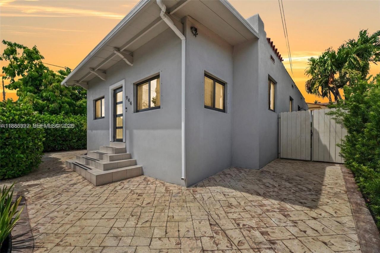 944 SW 10th Ave, Miami, FL 33130 Photo