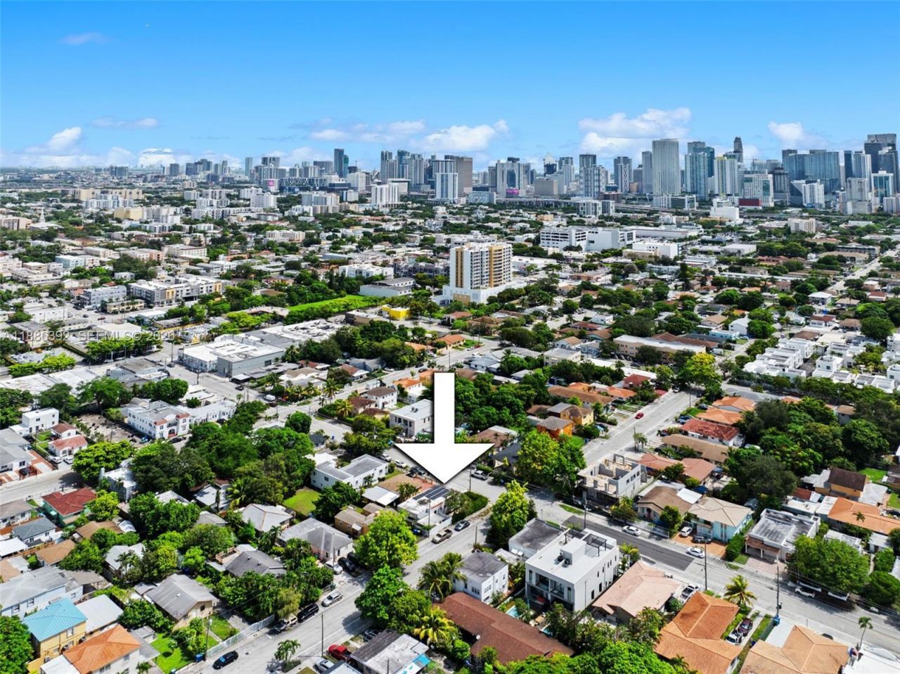 944 SW 10th Ave, Miami, FL 33130 Photo