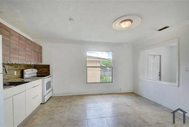 1030 N 18th St, West Palm Beach, FL 33407 Photo