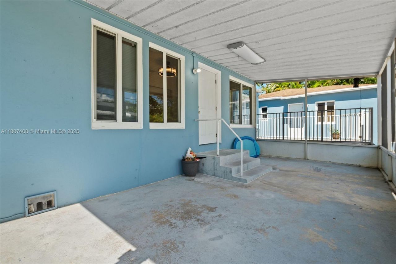 573 Palmetto Dr, Miami Springs, FL 33166 Photo