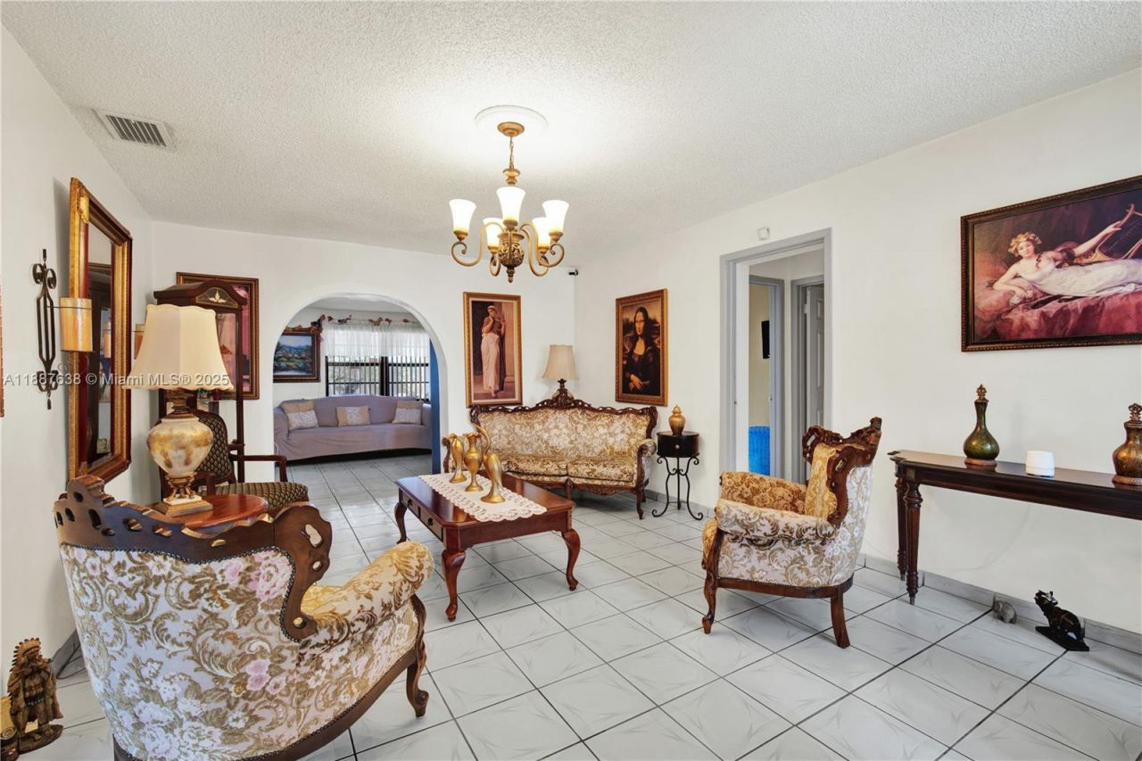 18690 Belview Dr, Cutler Bay, FL 33157 Photo