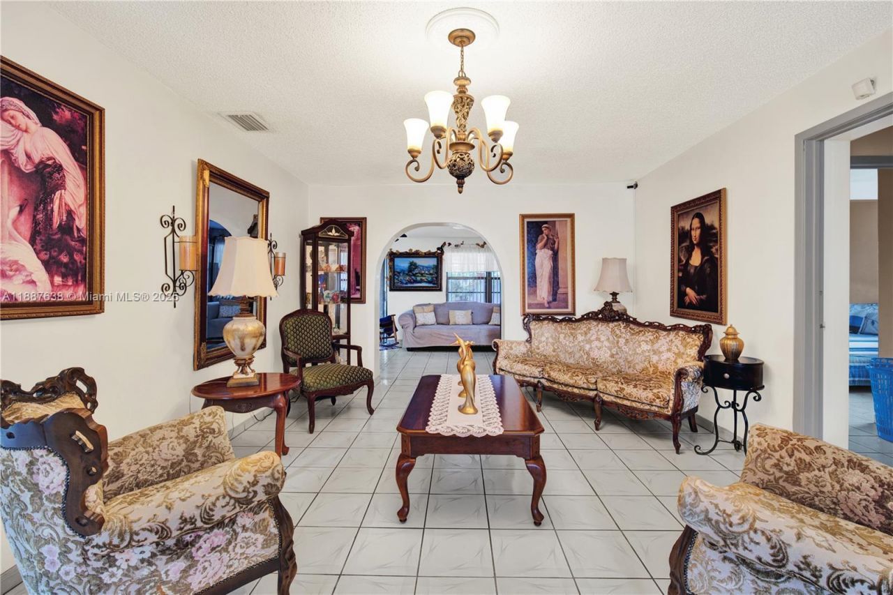 18690 Belview Dr, Cutler Bay, FL 33157 Photo