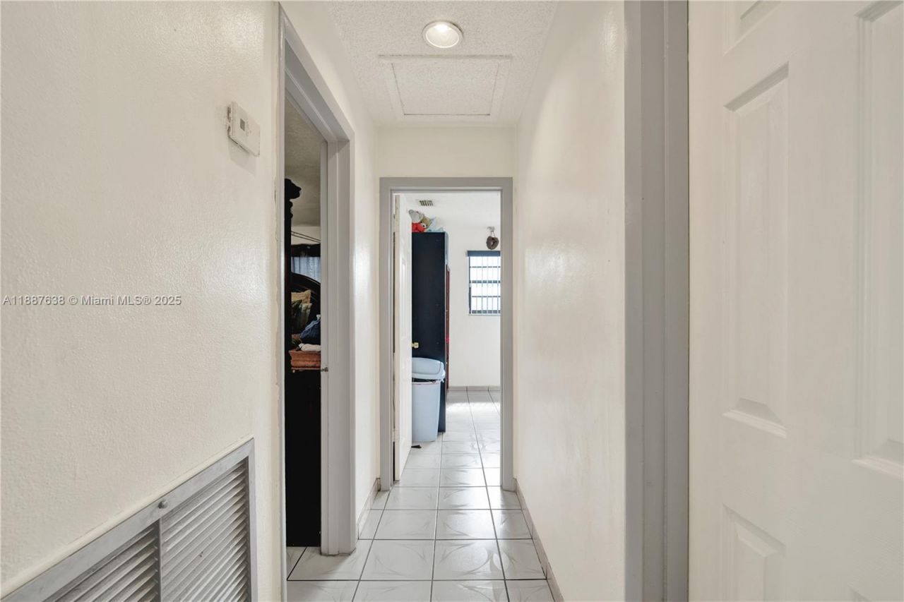 18690 Belview Dr, Cutler Bay, FL 33157 Photo