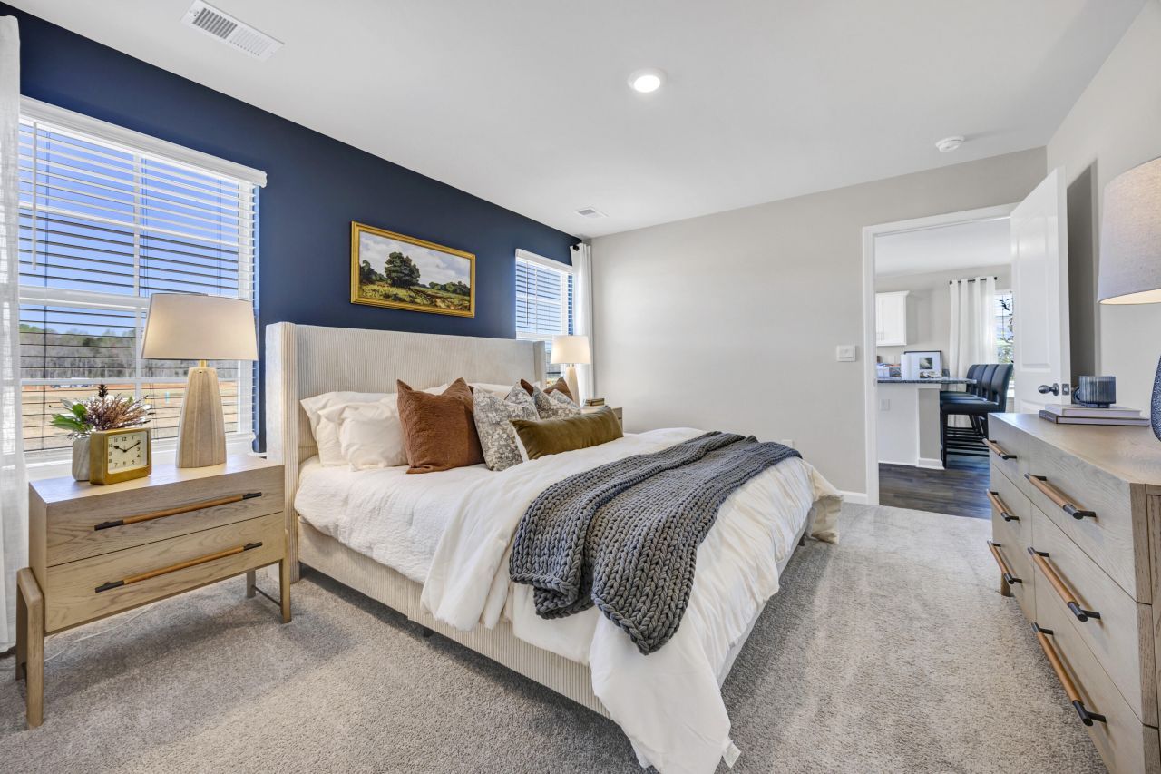 136 Stamford Road Photo 12