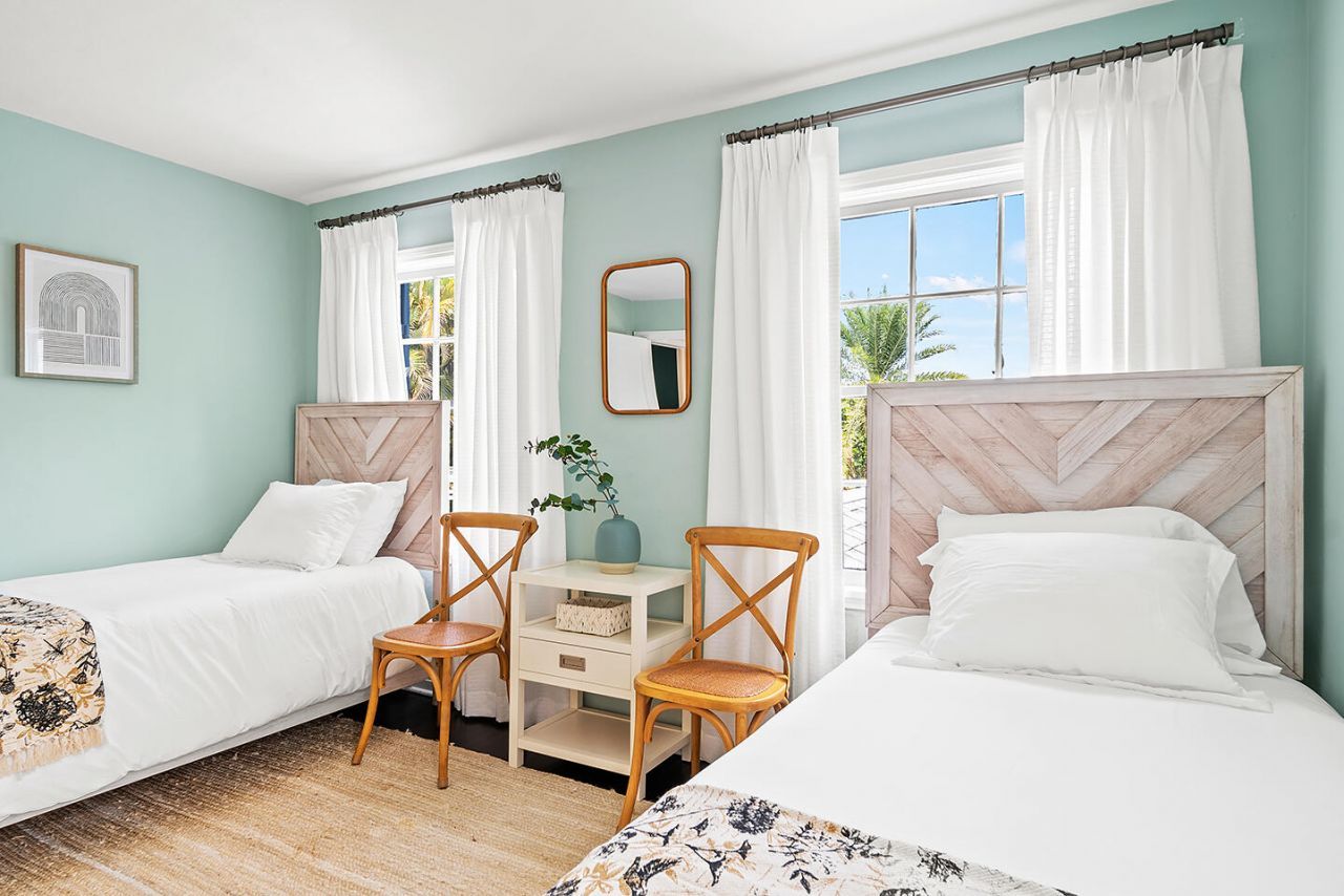 4206 Washington Road, West Palm Beach, FL 33405 Photo