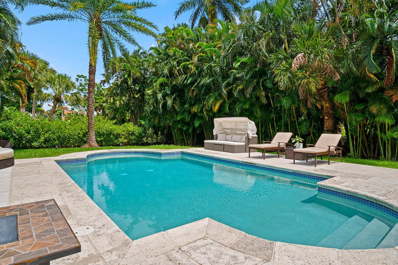 4206 Washington Road, West Palm Beach, FL 33405 Photo