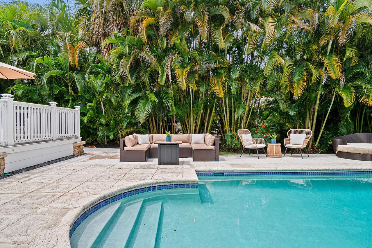 4206 Washington Road, West Palm Beach, FL 33405 Photo