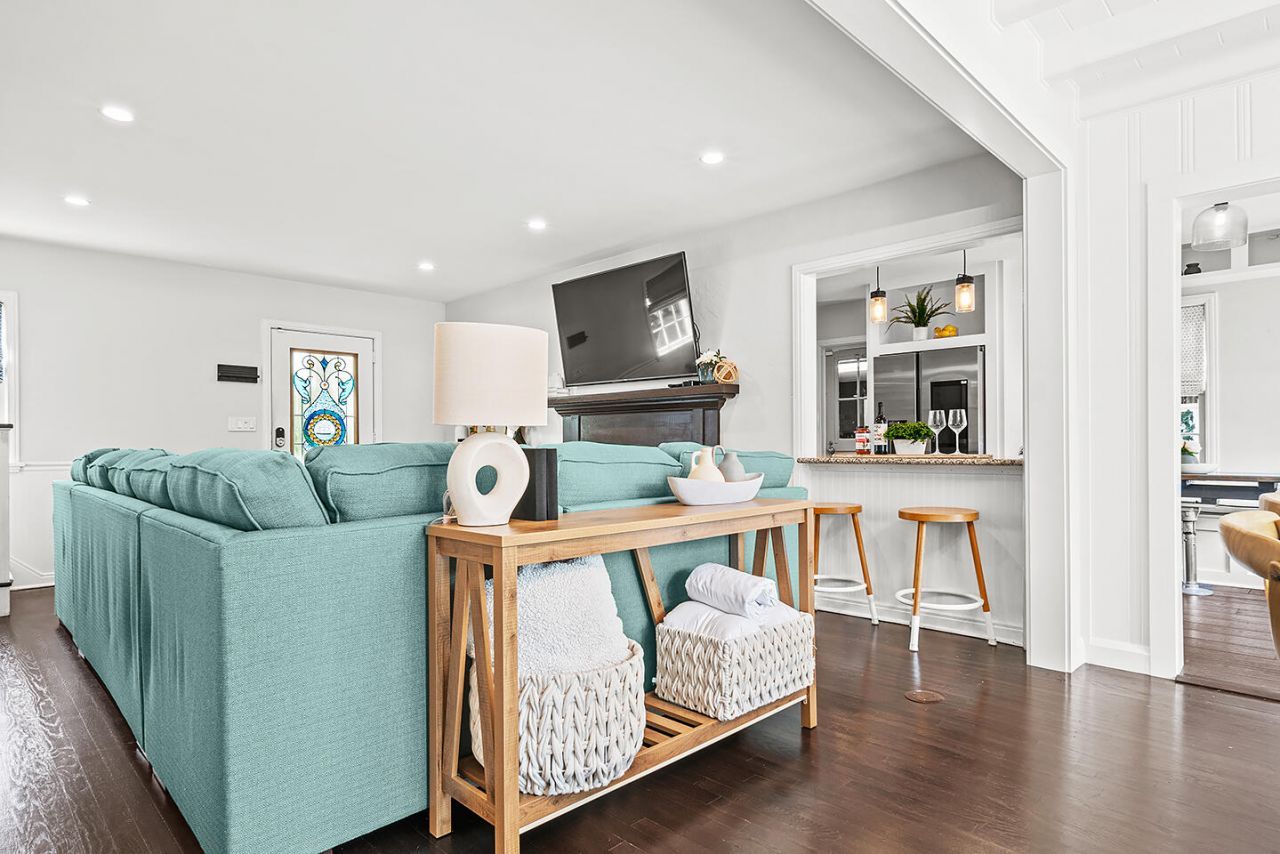 4206 Washington Road, West Palm Beach, FL 33405 Photo