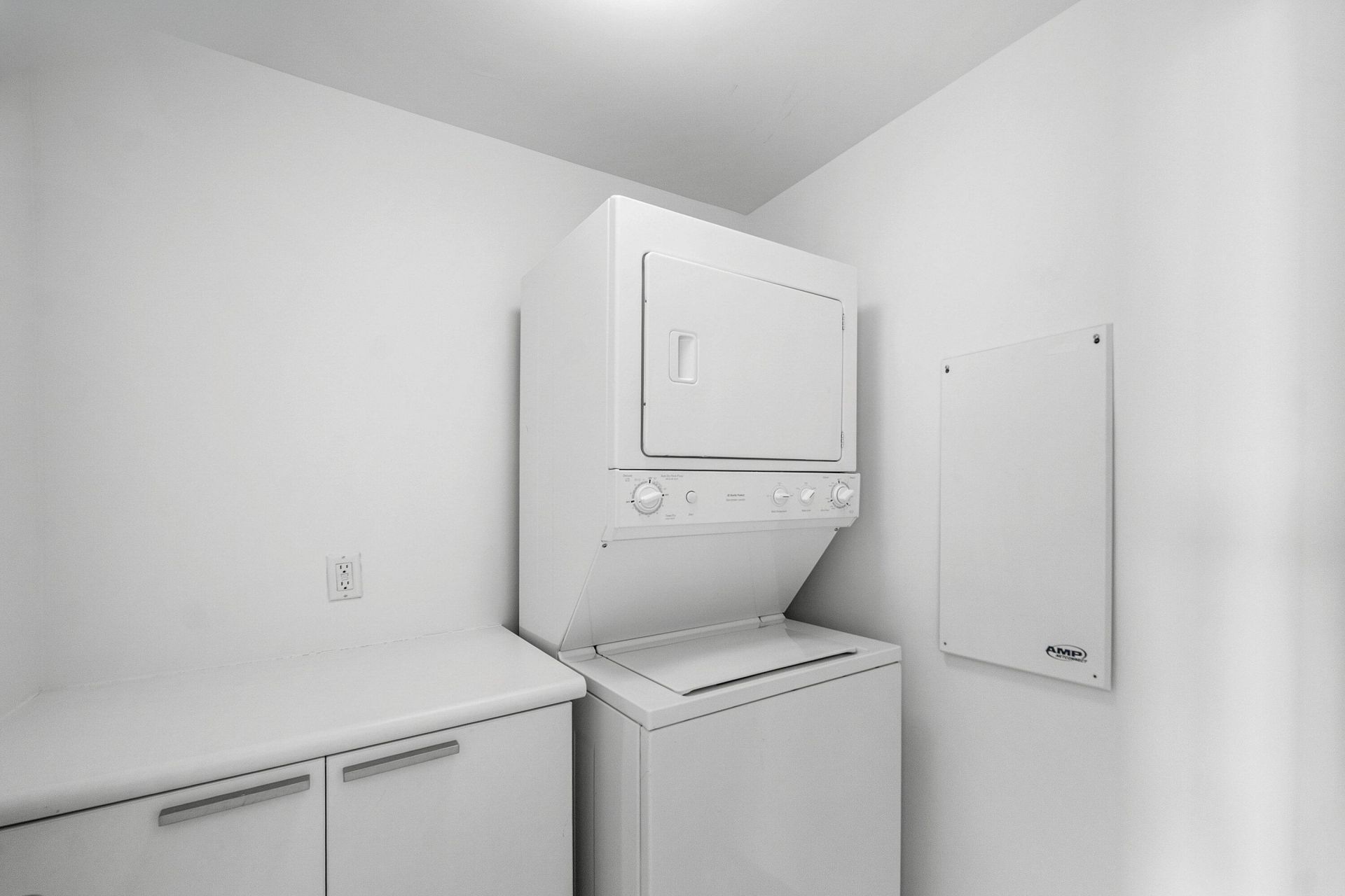 2650 Lake Shore Drive, Unit 1005, Riviera Beach, FL 33404 Photo