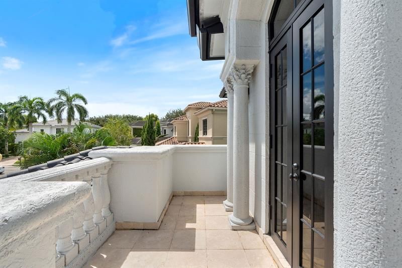 17935 Monte Vista Drive, Boca Raton, FL 33496 Photo