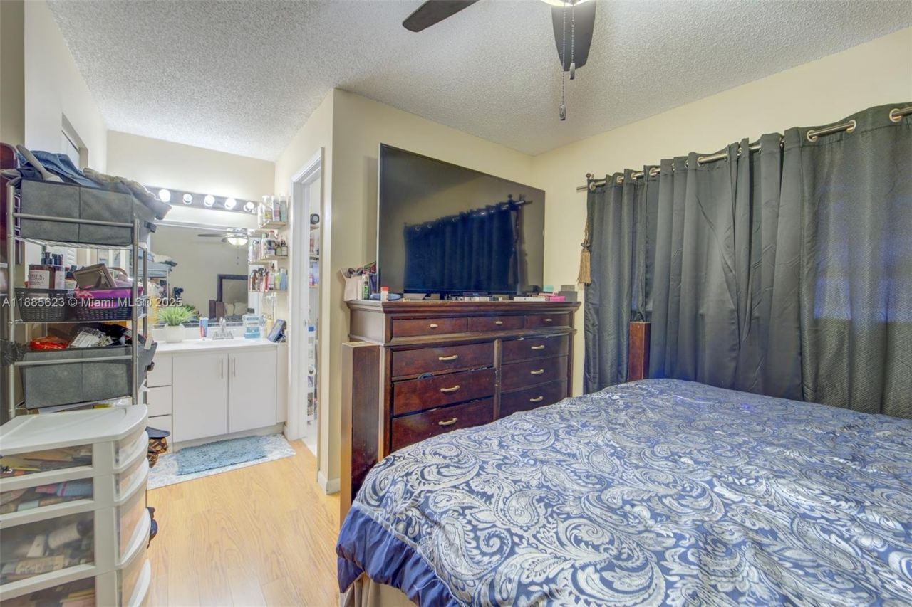 14915 SW 80th St, Unit 205, Miami, FL 33193 Photo