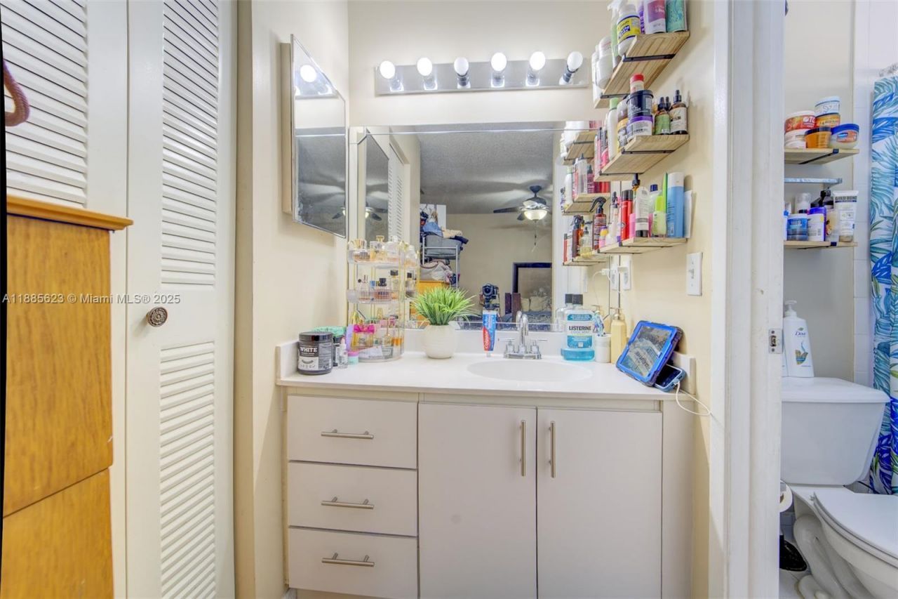 14915 SW 80th St, Unit 205, Miami, FL 33193 Photo