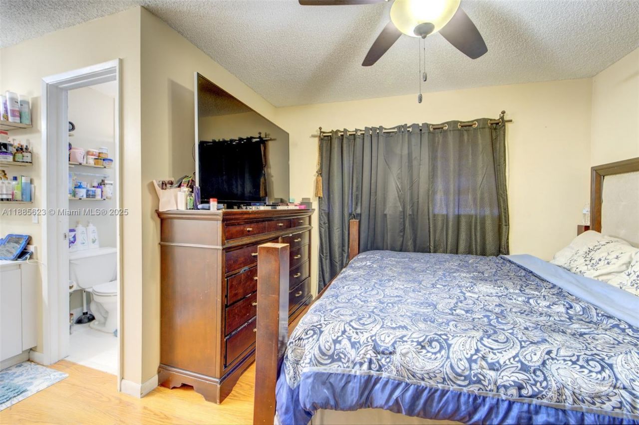 14915 SW 80th St, Unit 205, Miami, FL 33193 Photo