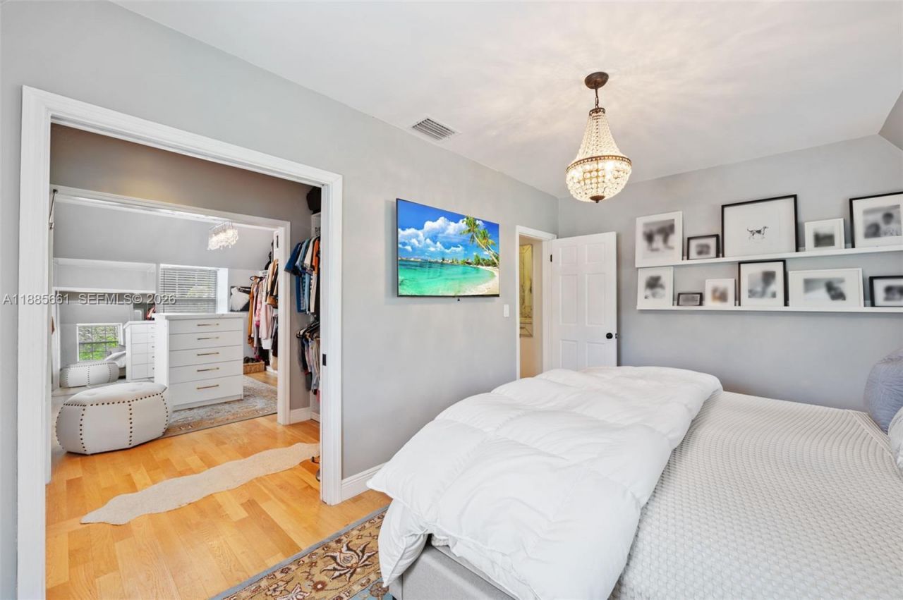 1314 Country Club Prado, Coral Gables, FL 33134 Photo