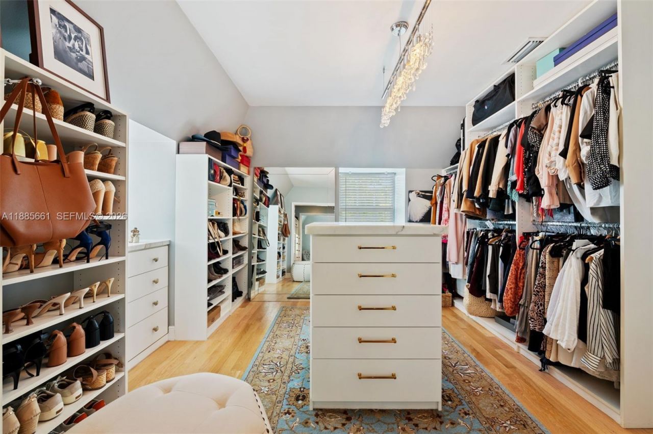 1314 Country Club Prado, Coral Gables, FL 33134 Photo