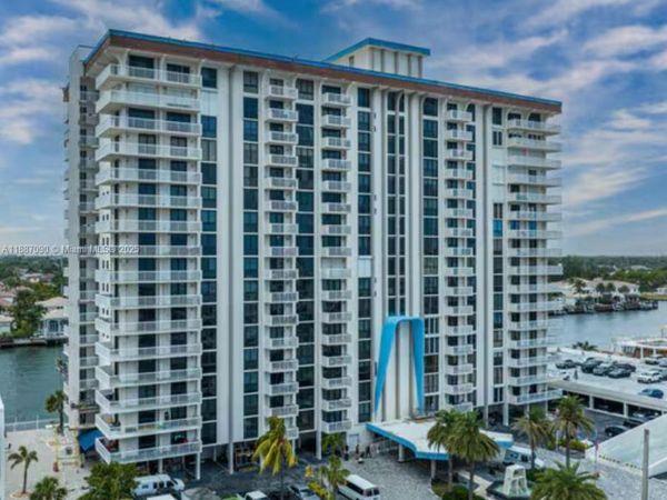 1500 S Ocean Dr, Unit A8, Hollywood, FL 33019