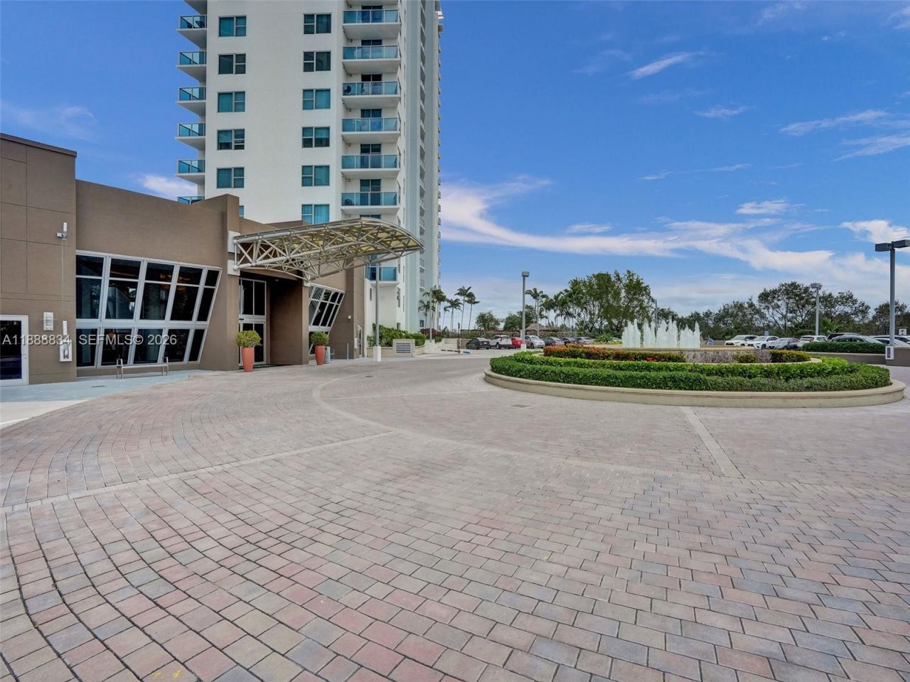 2681 N Flamingo Rd, Unit 605S, Sunrise, FL 33323 Photo
