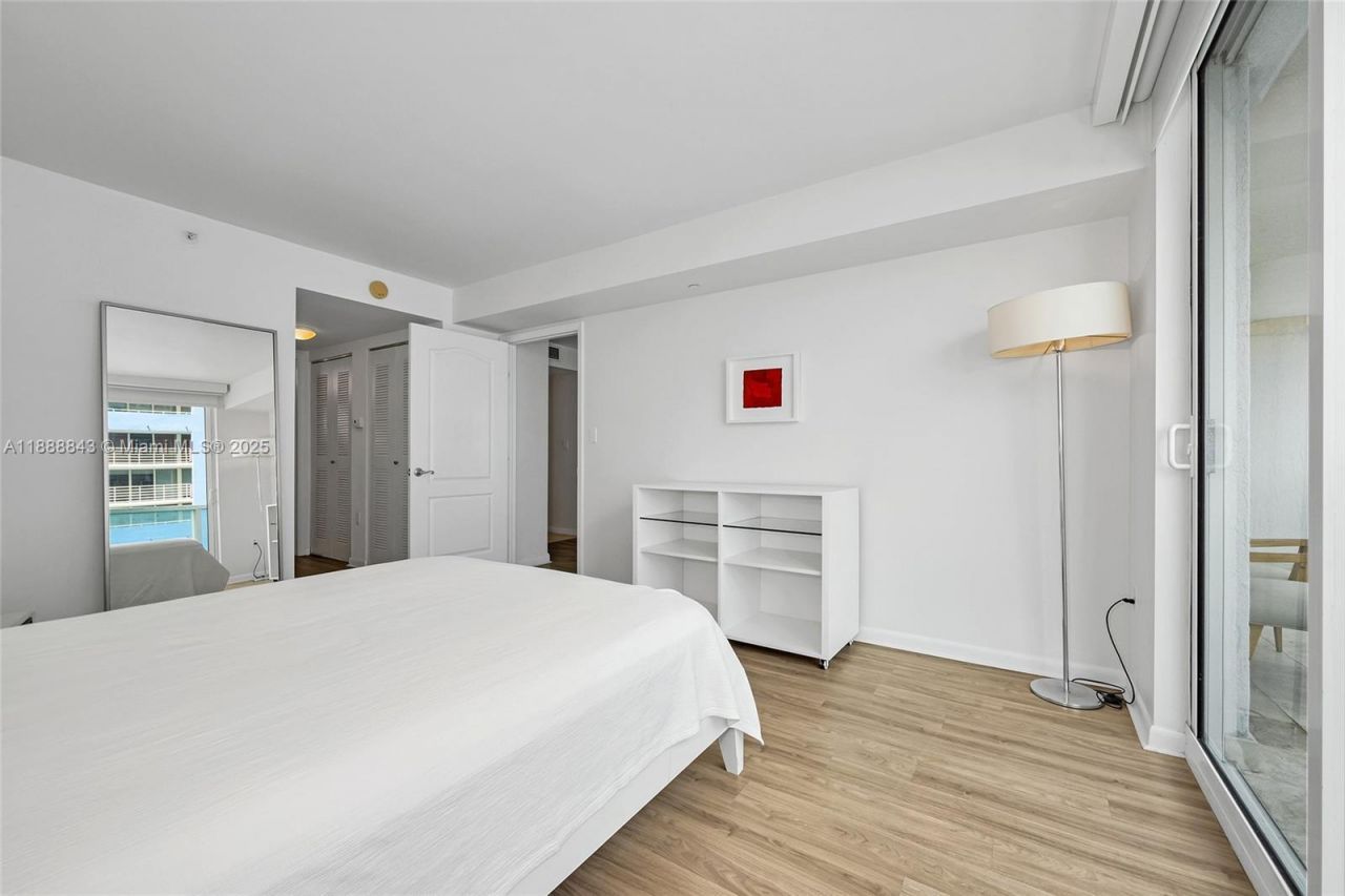 2101 Brickell Avenue, Unit 905, Miami, FL 33129 Photo