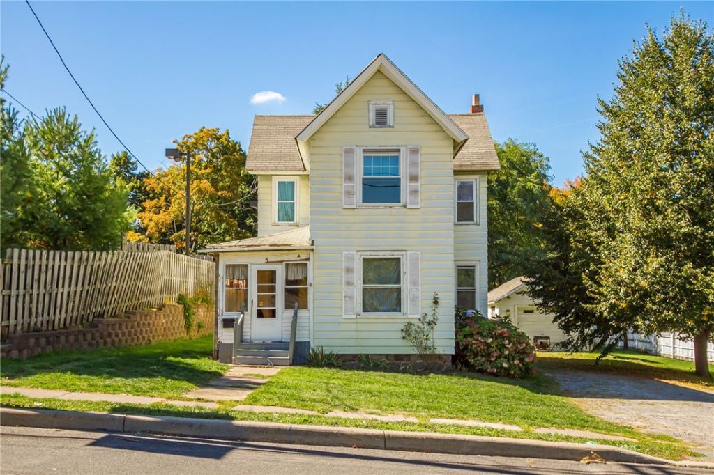 5 Belden Avenue, Sodus, NY 14551 Main Photo