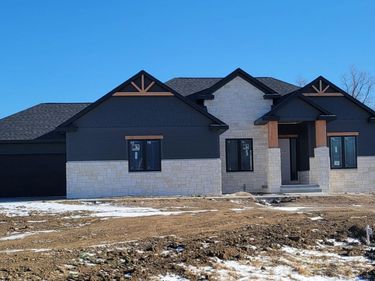 1550 N 129th Court, Lincoln, NE 68527