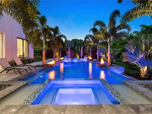 882 CASSENA RD, NAPLES, FL 34108