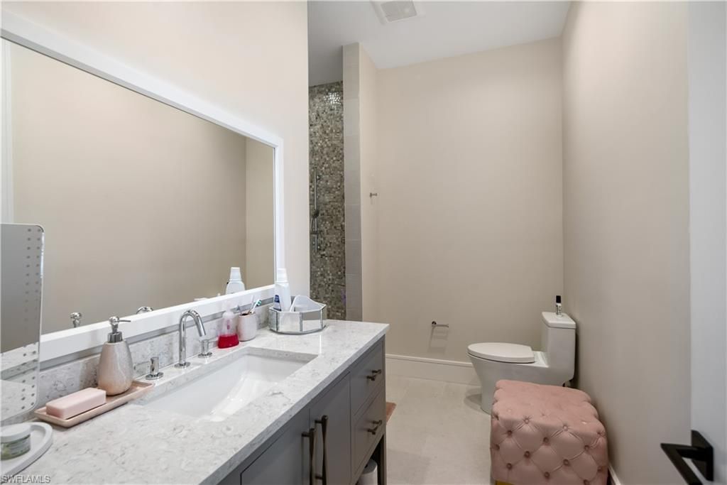 882 Cassena Rd, Naples, FL 34108 Photo