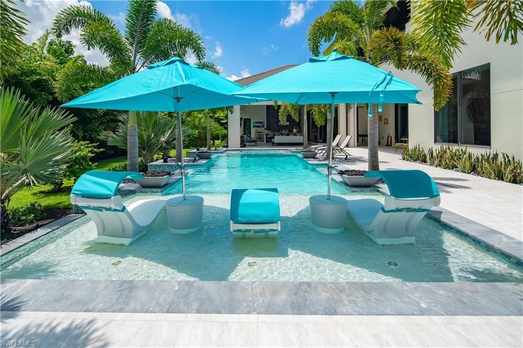 882 Cassena Rd, Naples, FL 34108 Photo