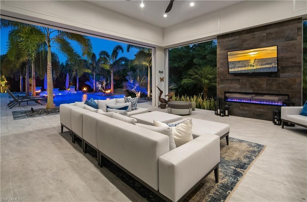 882 Cassena Rd, Naples, FL 34108 Photo