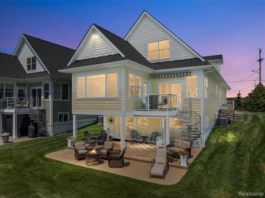 10043 Dixie Highway, Ira Twp, MI 48023