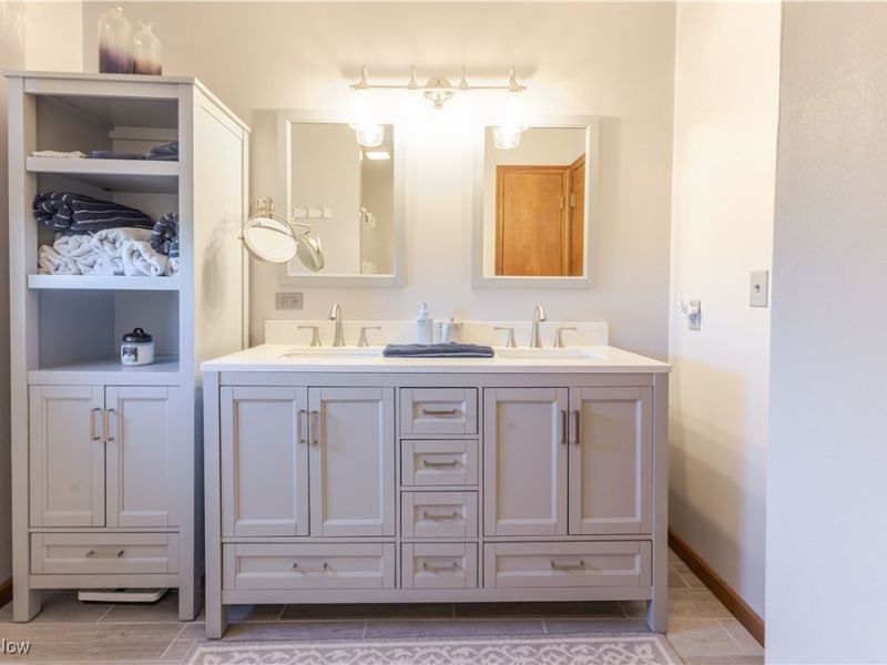 226 High Acres Drive, Chester, WV 26034 Photo 38