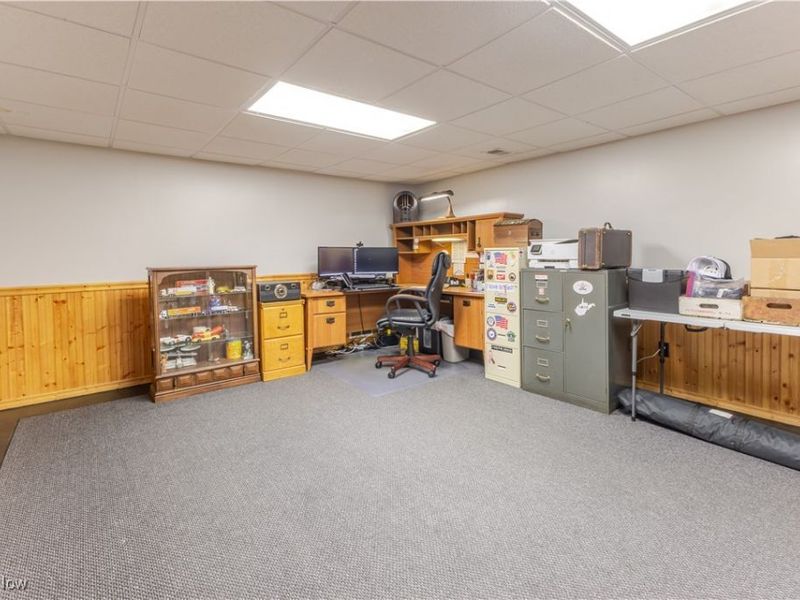 226 High Acres Drive, Chester, WV 26034 Photo 43