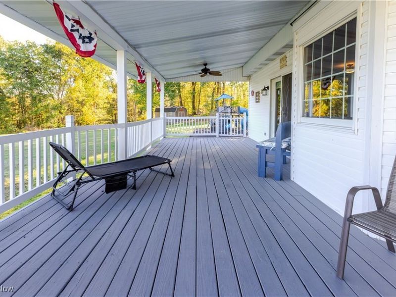 226 High Acres Drive, Chester, WV 26034 Photo 9