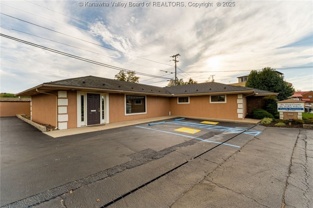 3782 US Route 60 Huntington, WV 25705