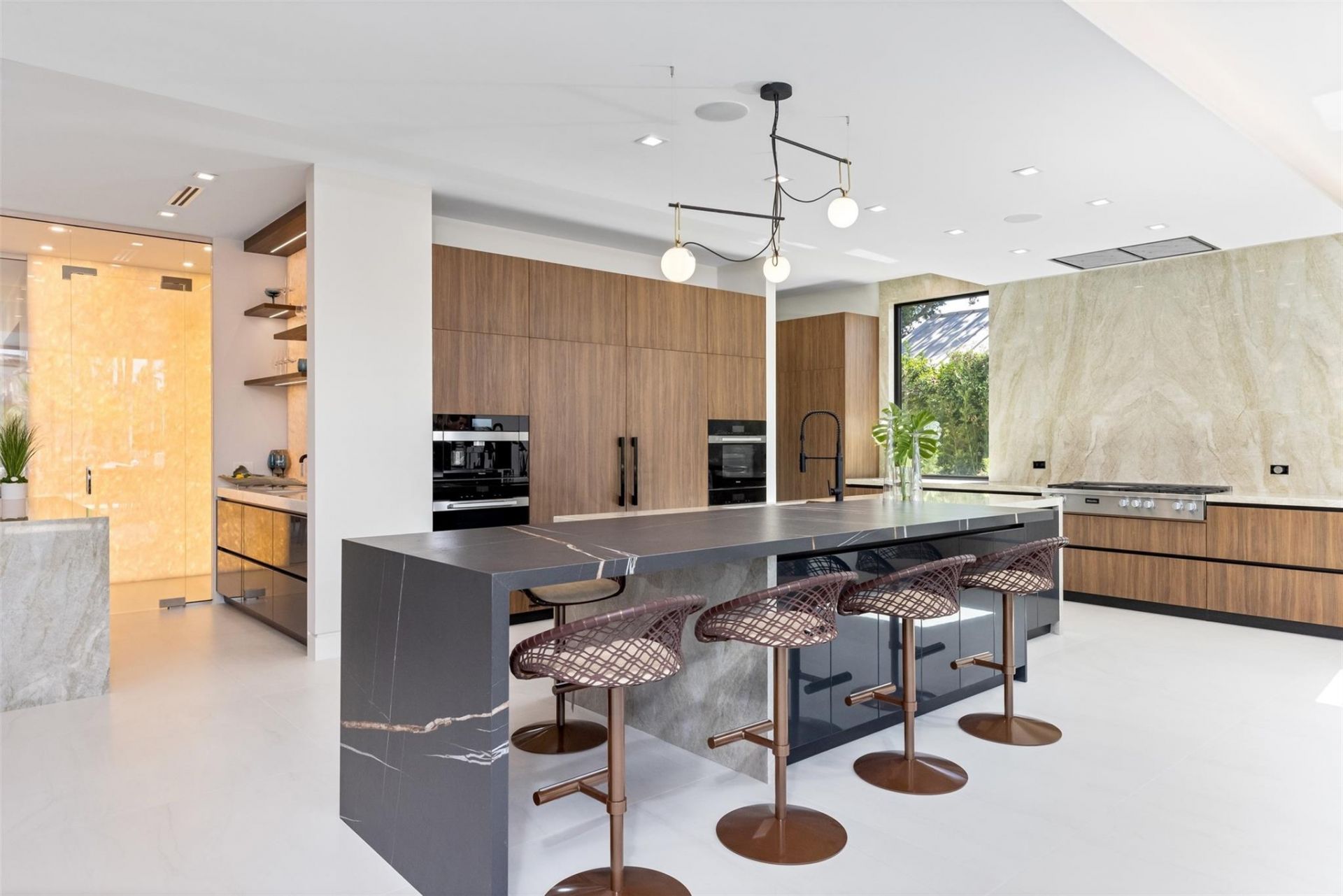 2733 NE 16th Street, Fort Lauderdale, FL 33304 Photo