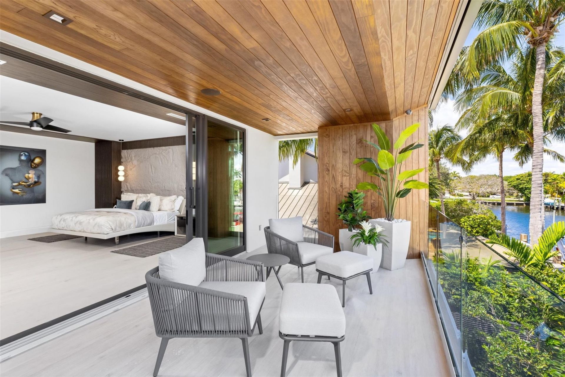 2733 NE 16th Street, Fort Lauderdale, FL 33304 Photo