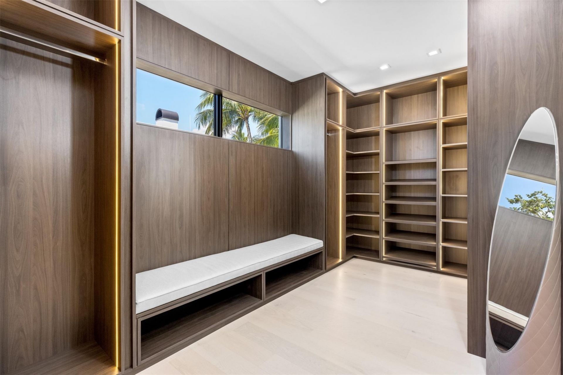 2733 NE 16th Street, Fort Lauderdale, FL 33304 Photo